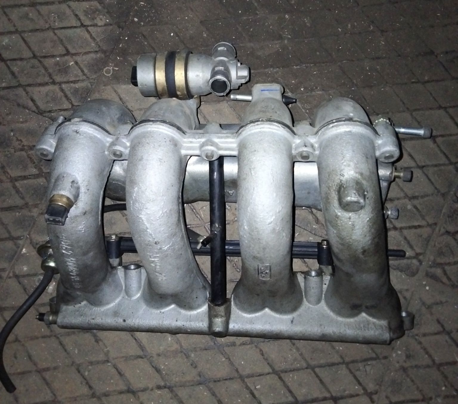 Продам инжектор ЗМЗ 406