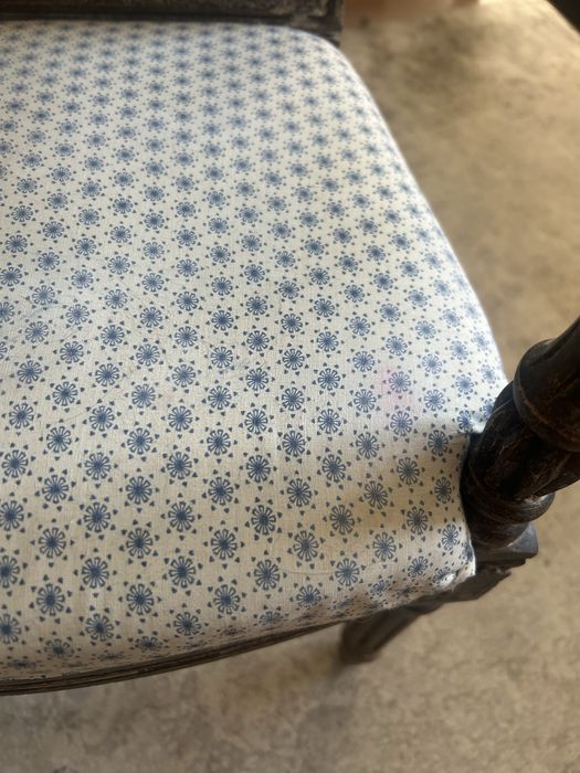 Fotel/tron dla dziecka