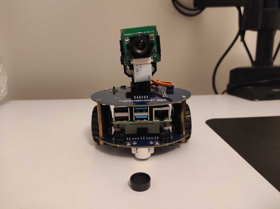 AlphaBot2 - Pi 2-kołowa platforma robota dla Raspberry Pi