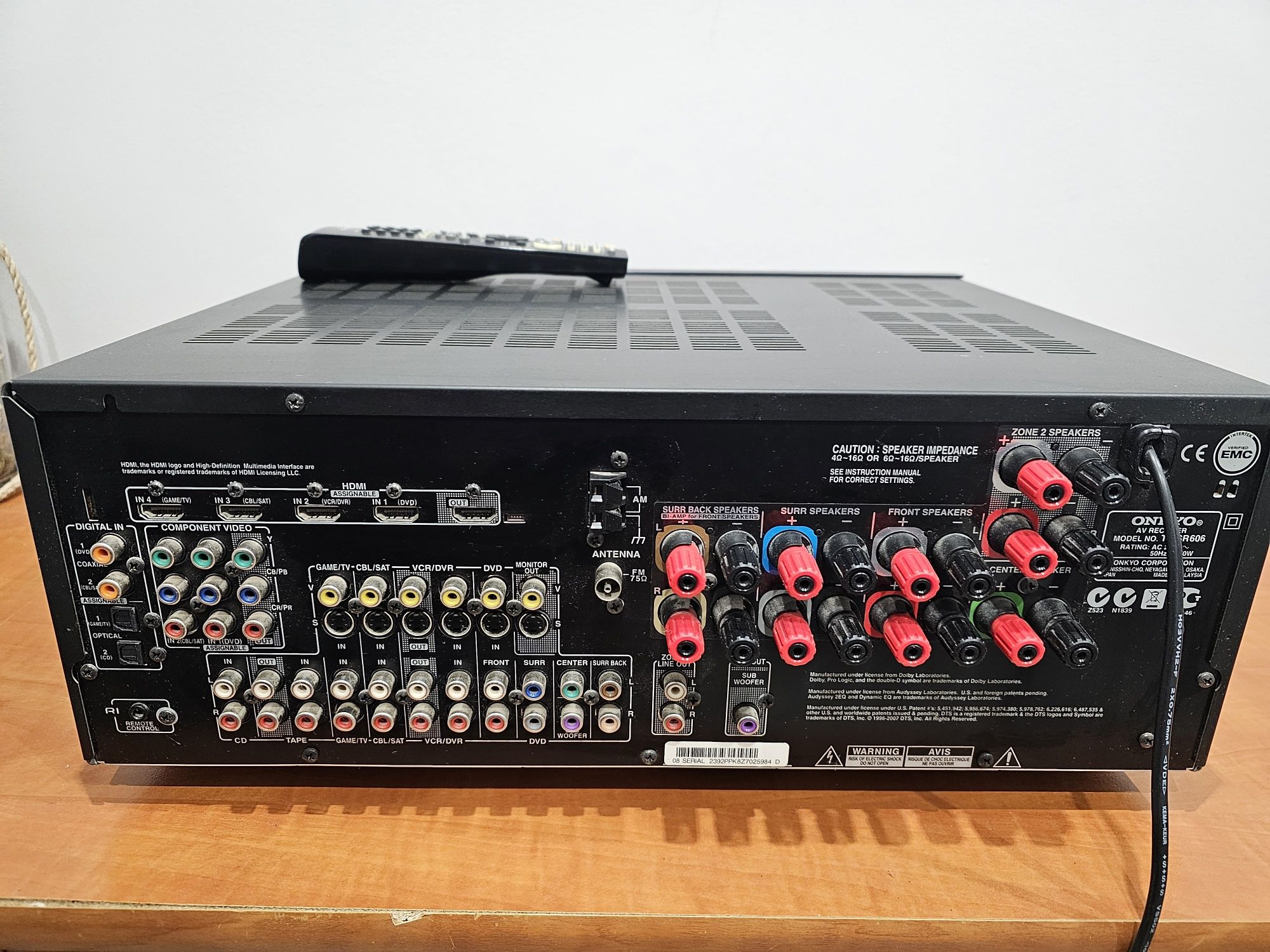 Amplituner ONKYO TX-SR606