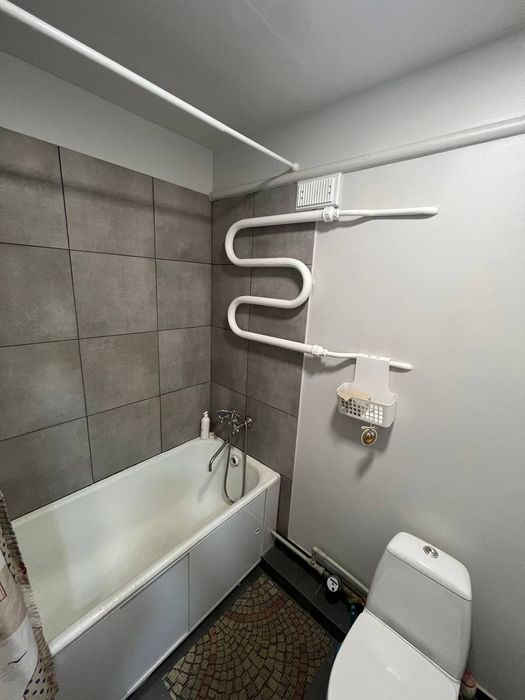 Сдам 1 к кв.-ру.на Космосе  по ул.Сытова  тц,,Варус,,