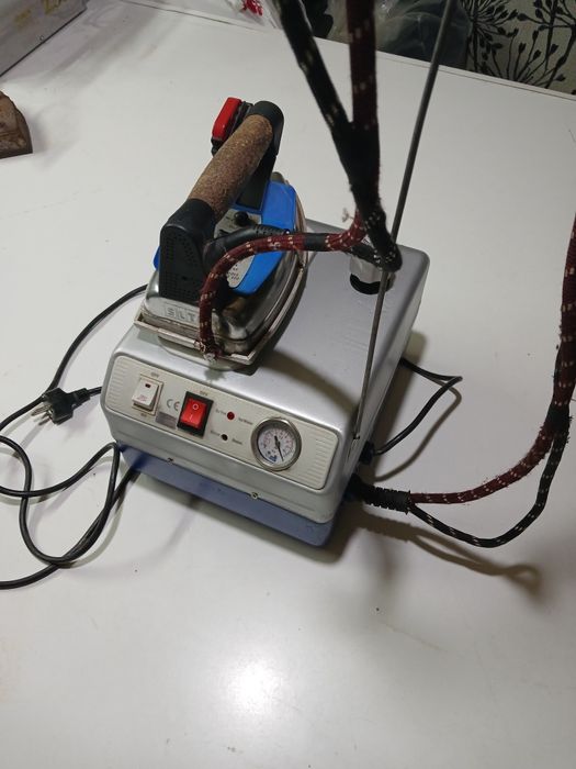 Парогенератор с утюгом  Silter Super mini 2002 (2 литра)