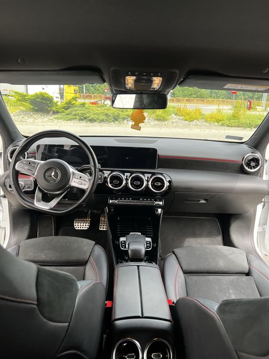 Mercedes-Benz A180 amg line