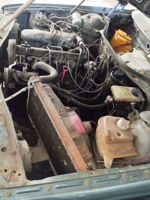 Шрот розборка запчастини ауді 100 с3 2.0 радіатор коробка генератор ст