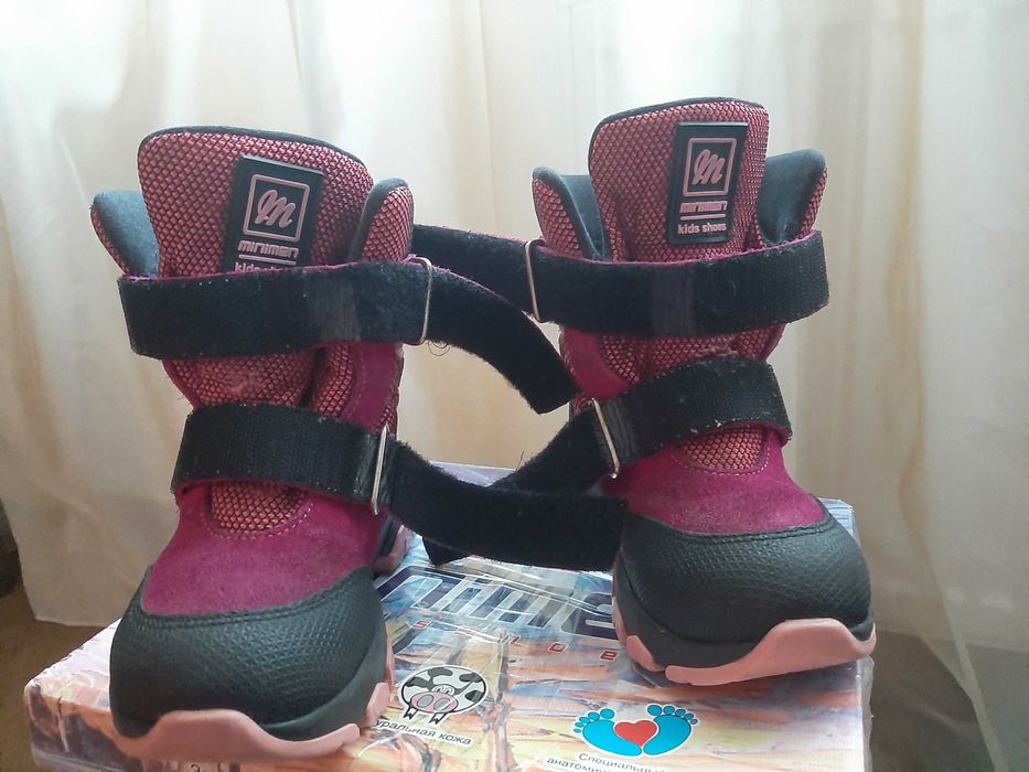 Зимові черевики, ботинки Minimen на дівчинку 28р.