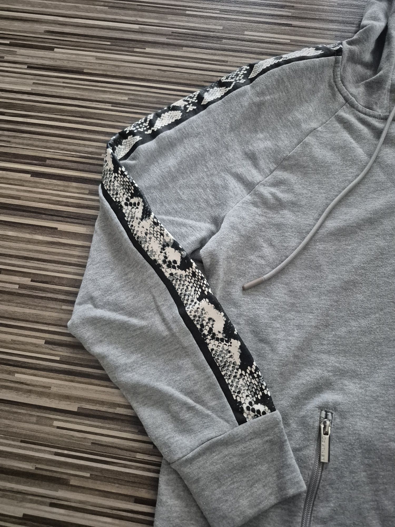 Bluza Calvin Klein rozmiar M