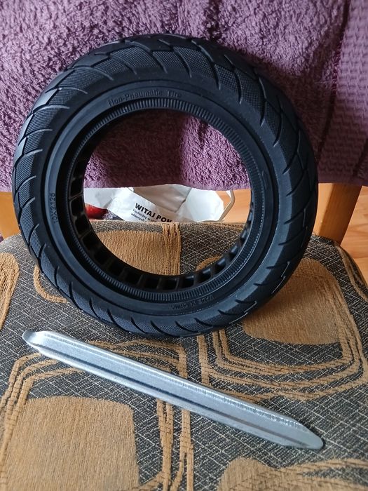 opona pełna do hulajnogi elektrycznej w rozmiarze 10x2.125 nowe