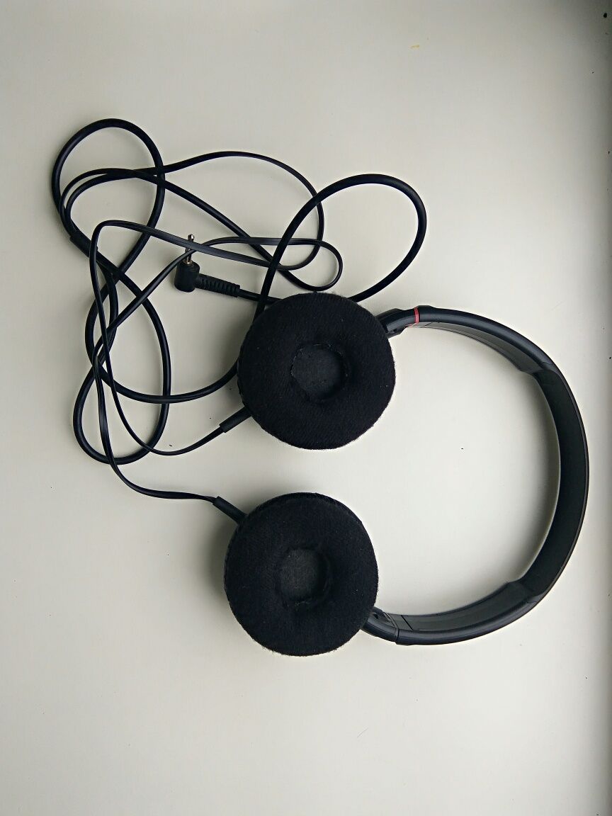 Продам Навушники без мікрофону Sony MDR-ZX100 Б/У
