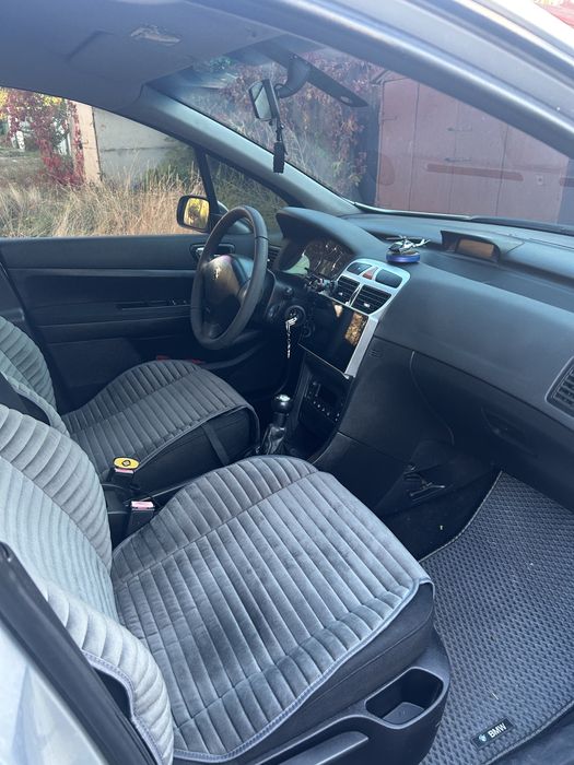 Продам Peugeot 2.0 газ/бенз
