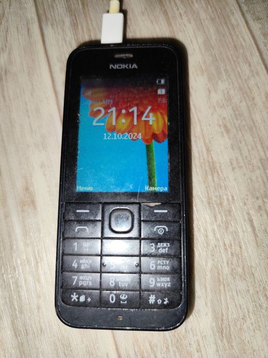 Телефон Nokia 202 робочий