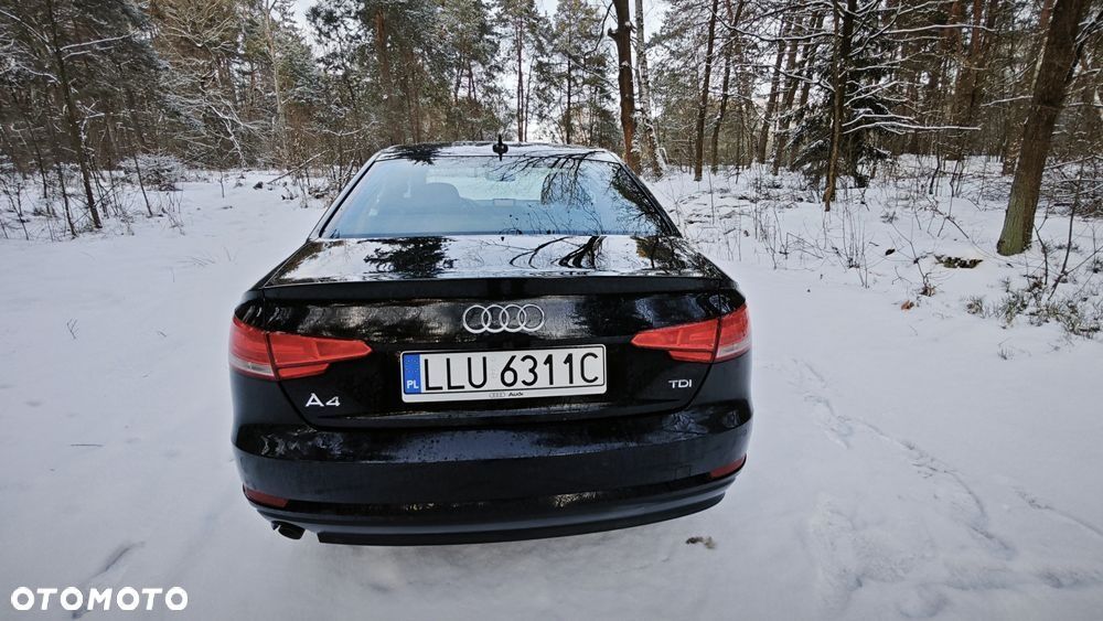 Audi A4b9 2.0 TDI