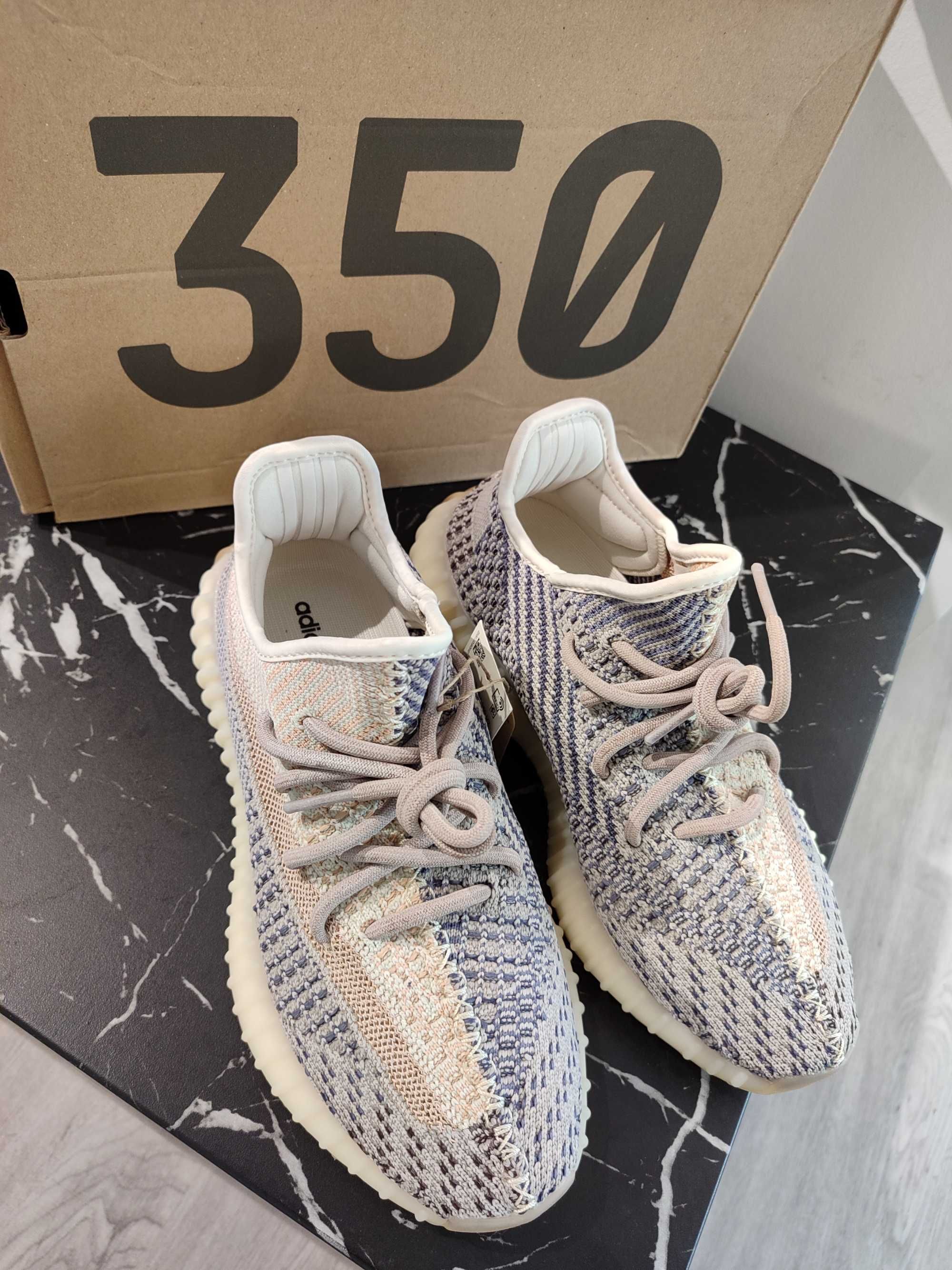 Кросівки YEEZY Boost 350 V2 ASH Pearl