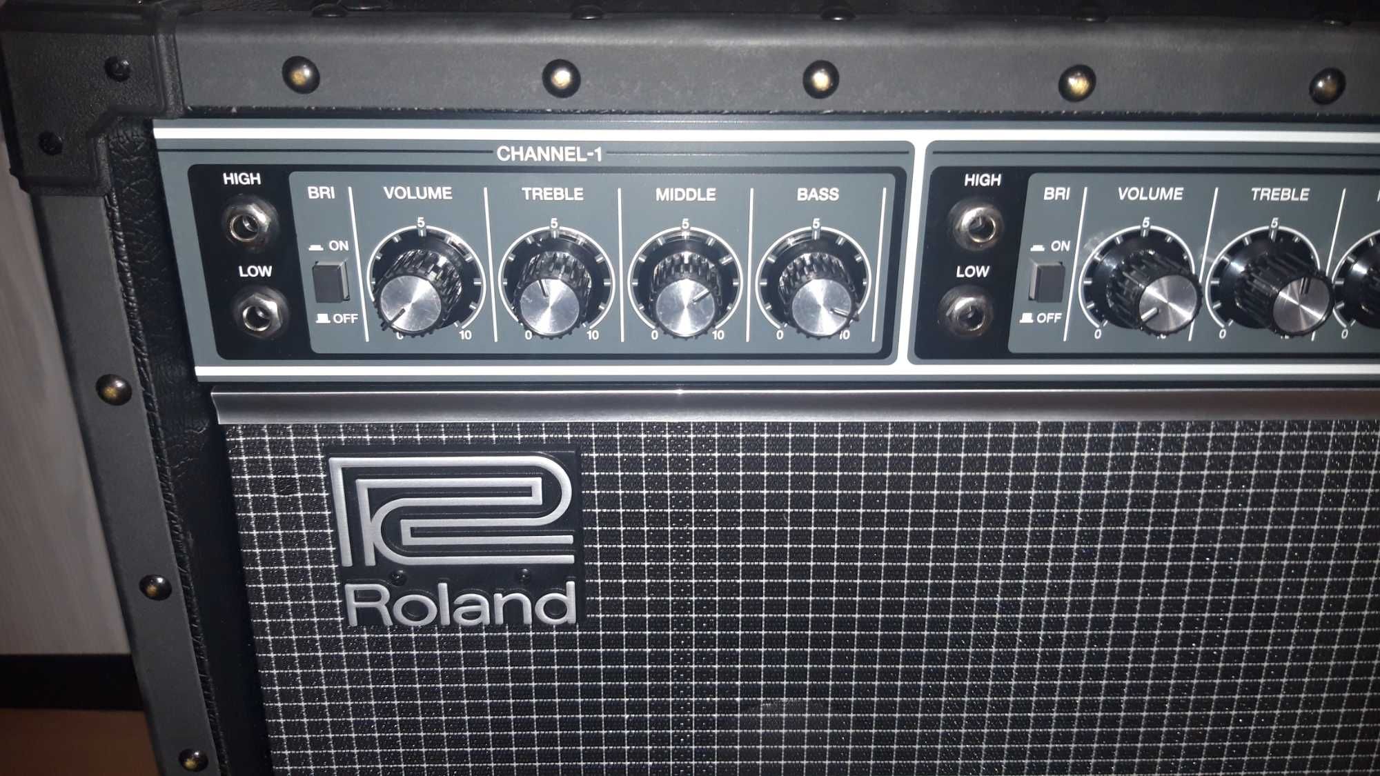 Wzmacniacz Roland Jazz-Chorus JC-120 Fabrycznie nowy na gwarancji