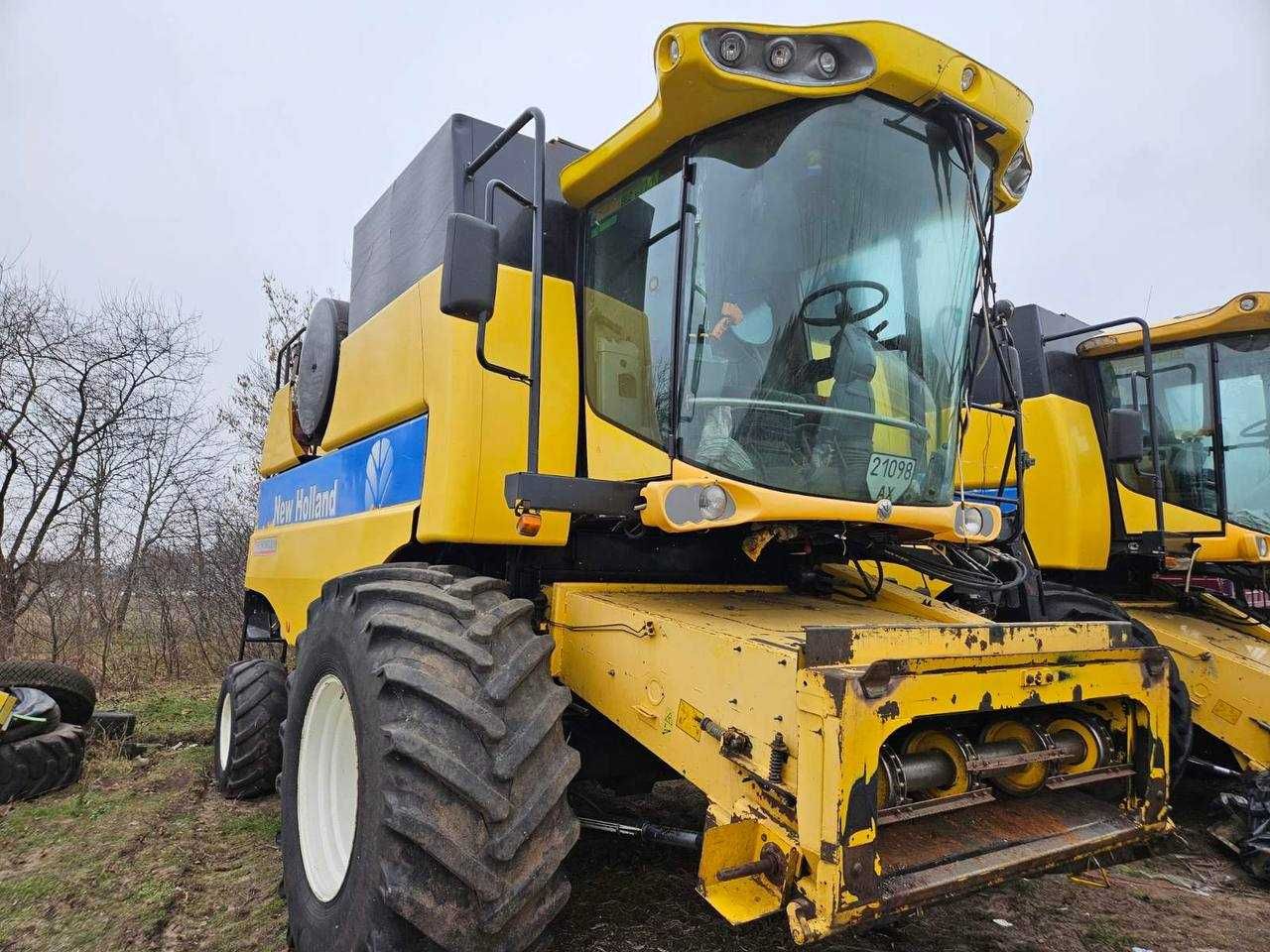 New Holland CS6090