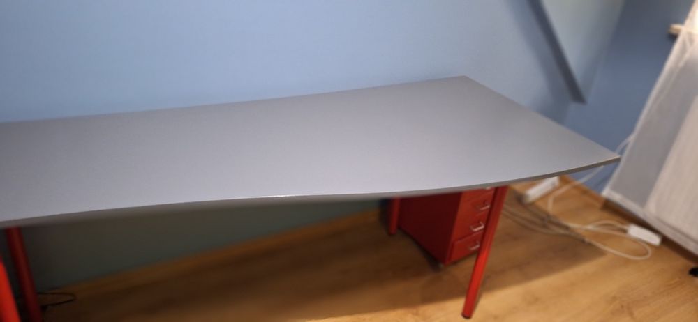 Sprzedam oryginalne duże biurko