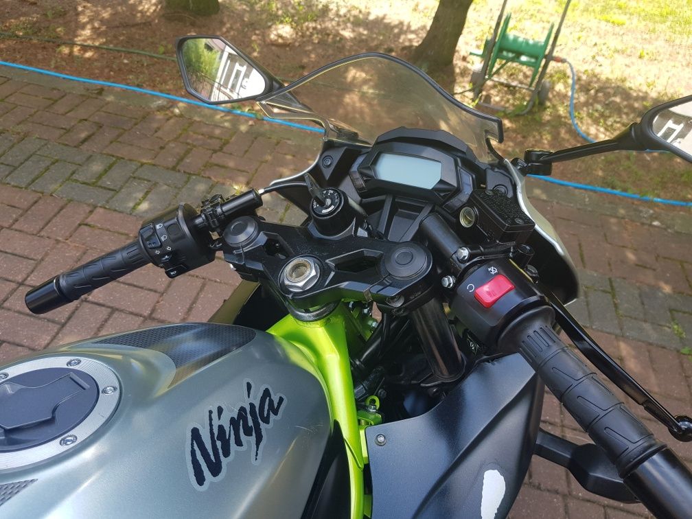 Kawasaki Ninja 125 YZF MT 2019r