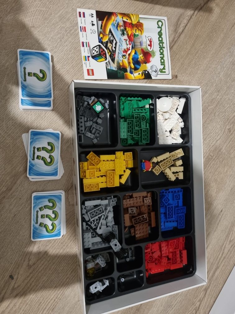 LEGO Creationary