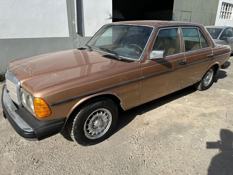 Mercedes w123 300D versao Americano 1977