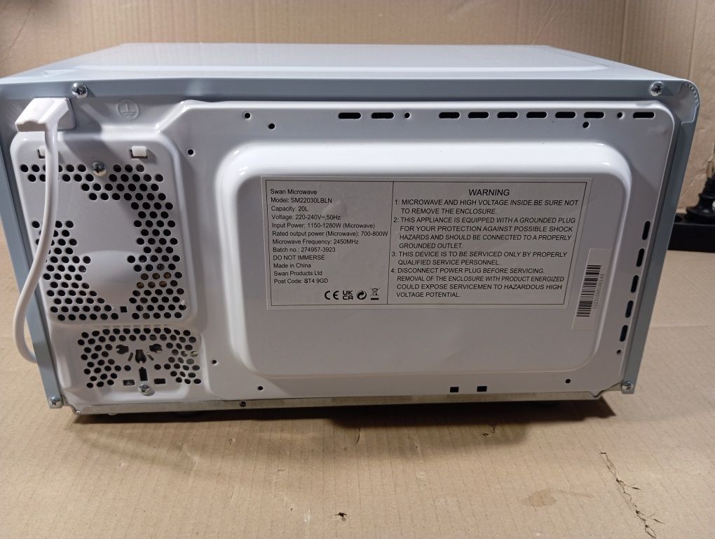 Mikrofalowa retro z serii Swan moc 800 W