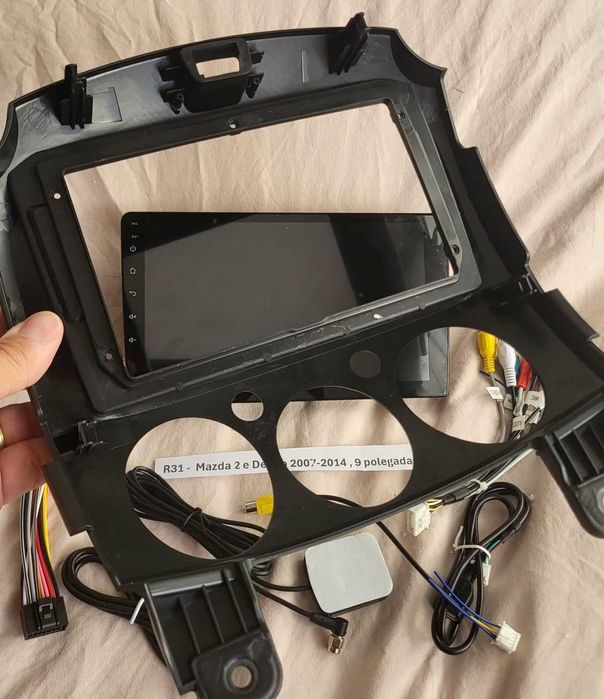 R31 - Auto Rádios Mazda 2 e Demio 2007 a 2014 , 9 polegadas  android