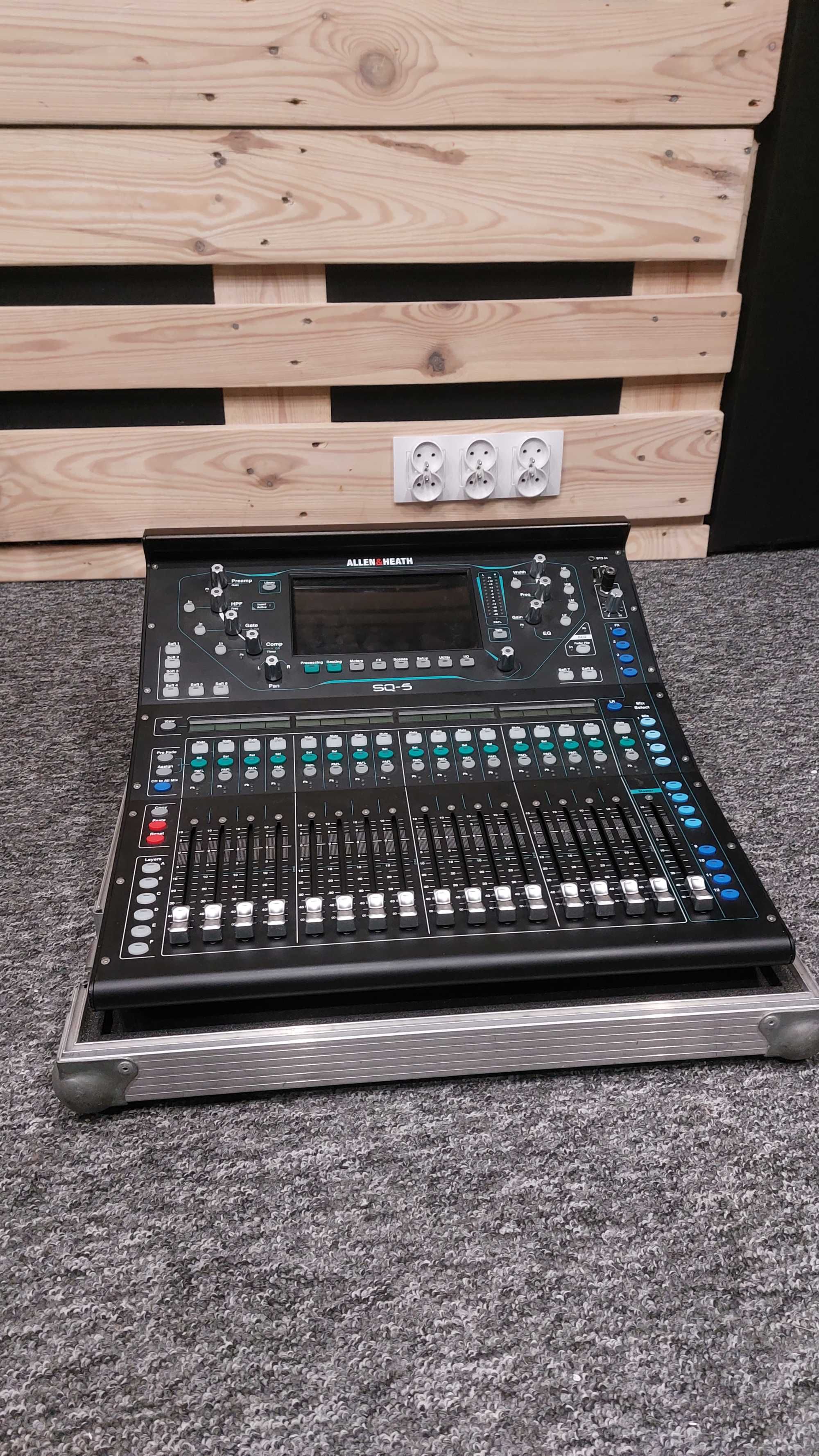 Allen & Heath SQ5