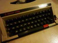 Máquina de escrever Rover 5000 Comfort Matic