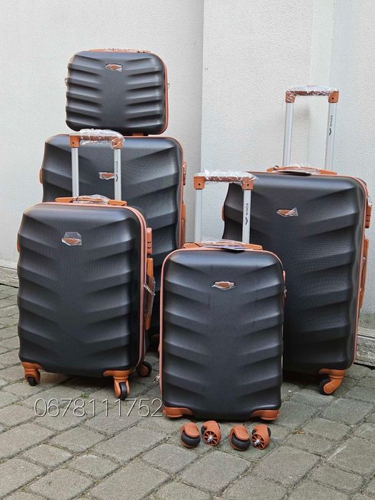 WINGS 402-5 Польща валізи чемоданы ручна поклажа сумки на колесах