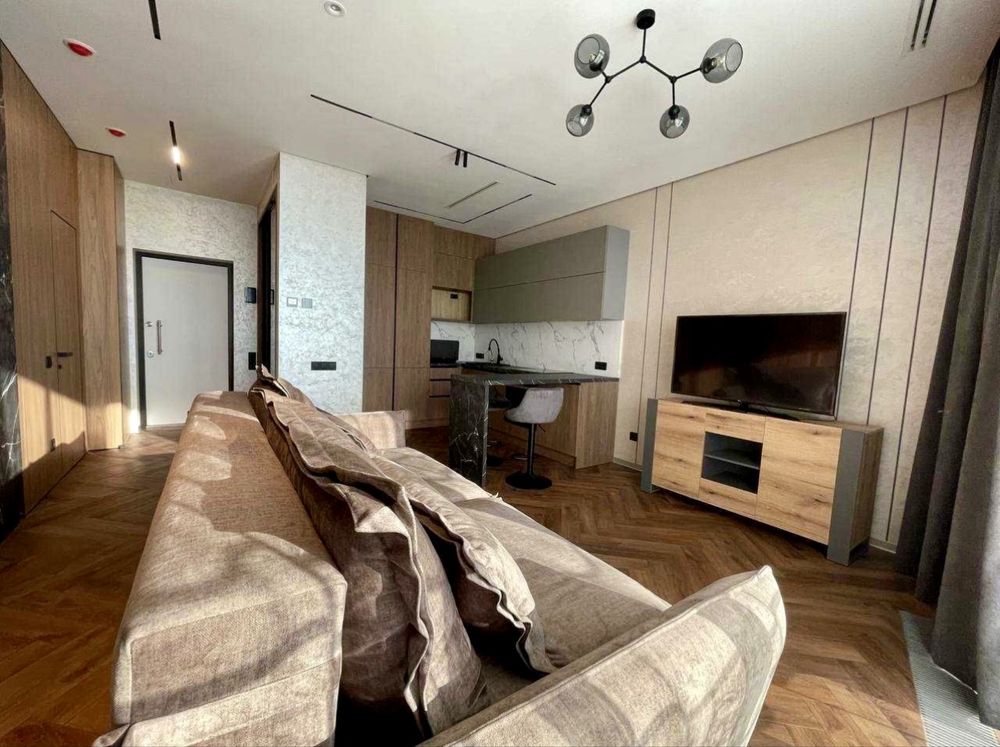 Tarayn Towers Іоанна Павла || , 12 Центр Печерск