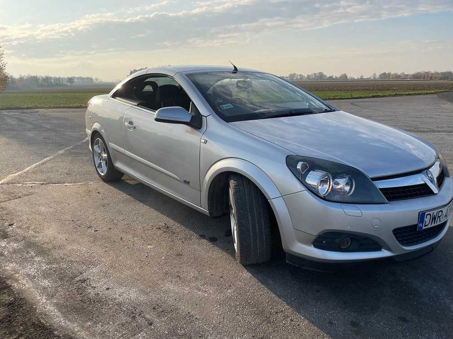 Sprzedam Astrę h twintop 1.6 sport 2008 Anglik