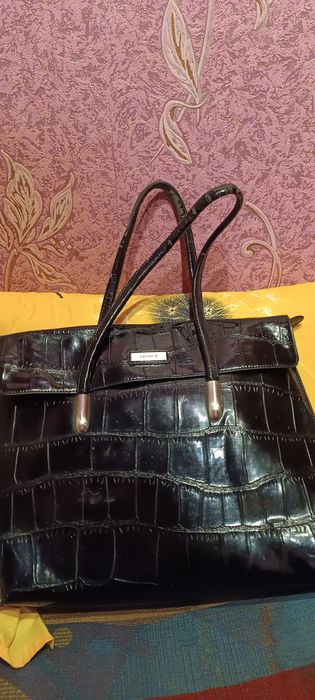 Продаются  сумки, б/у