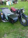 Motocykl Dniepr M10 z bocznym koszem 650cc