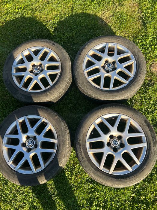 Oryginalne felgi 5X100 R16 VW GOLF IV