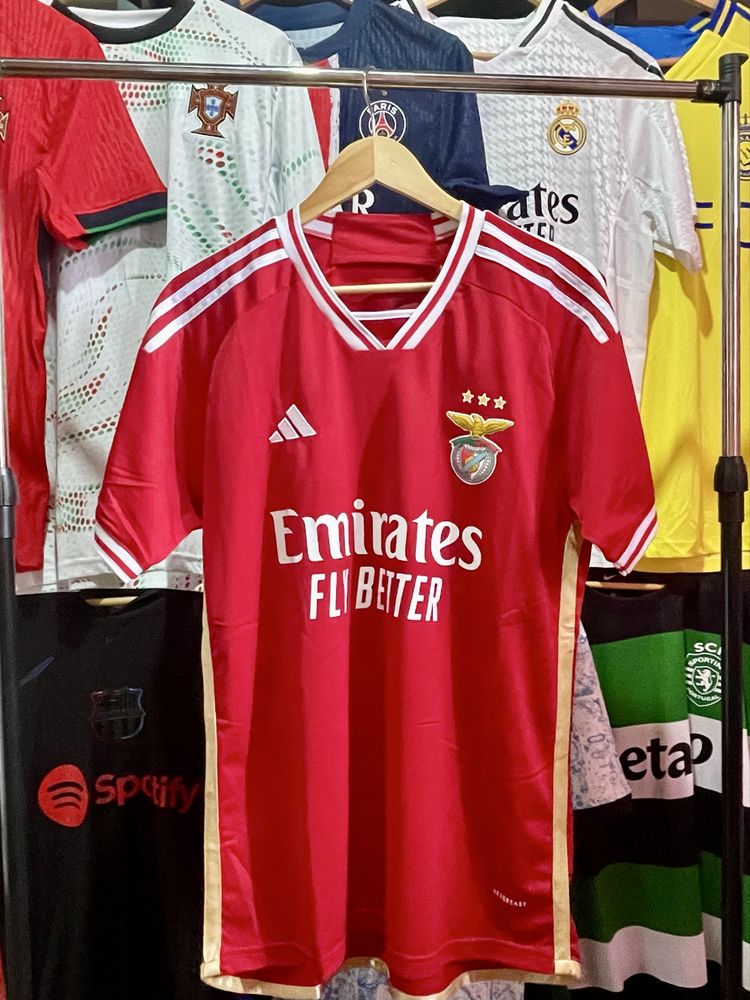Camisas desportivas