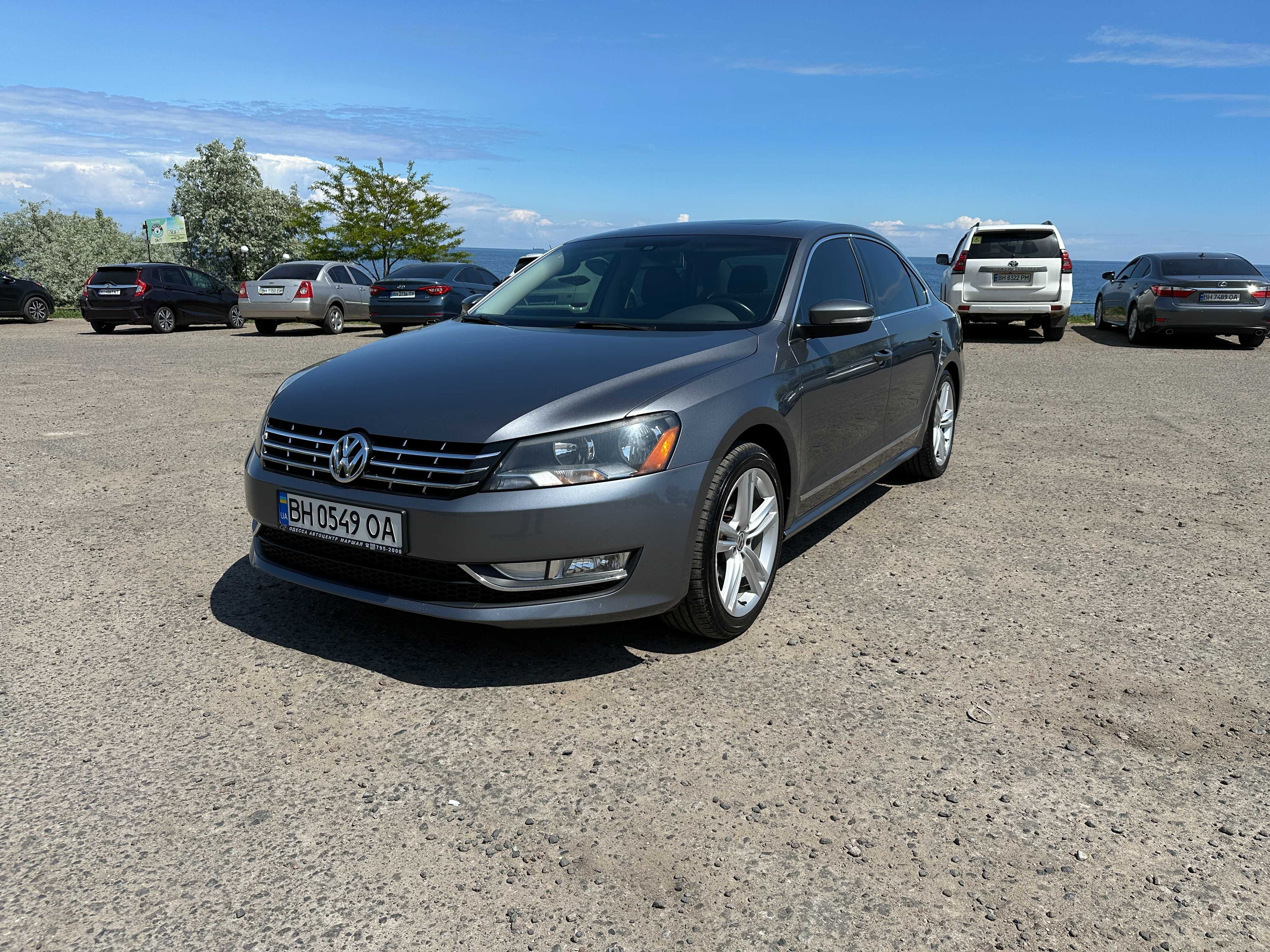 Продам Volkswagen Passat 2014 SEL Супер Комплектация