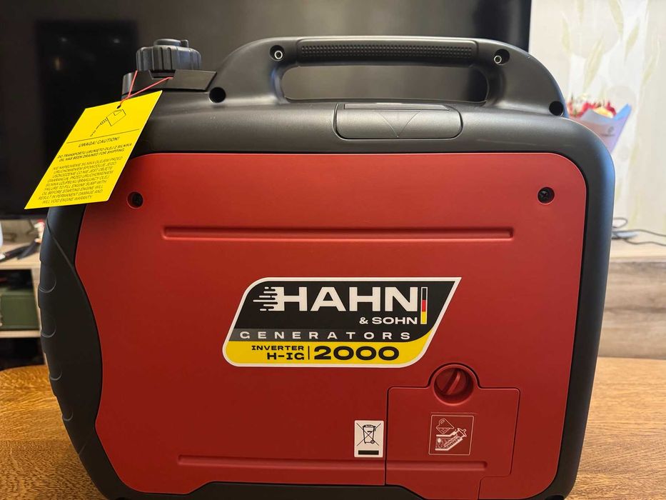 Продам інвенторний тихий генератор Pezal P-IG 2000