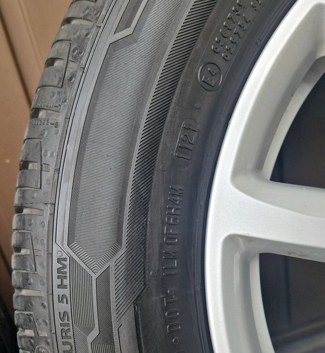 Koła/Alufelgi Audi R16 5x112 Opony letnie Barum 8mm 225/55/16