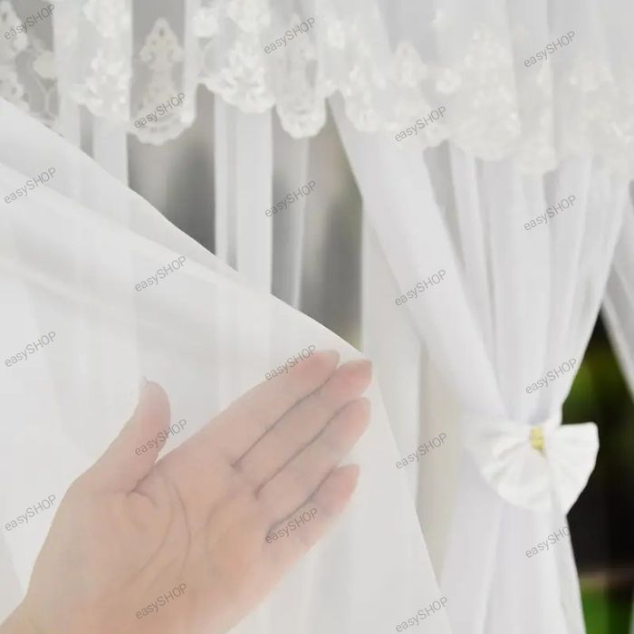 Gotowa firana z wiązaniami i kokardami