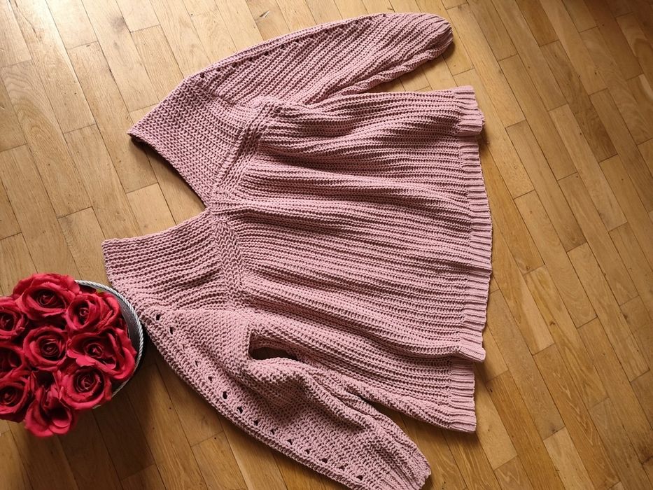 Page one sweter oversize śliczny 40