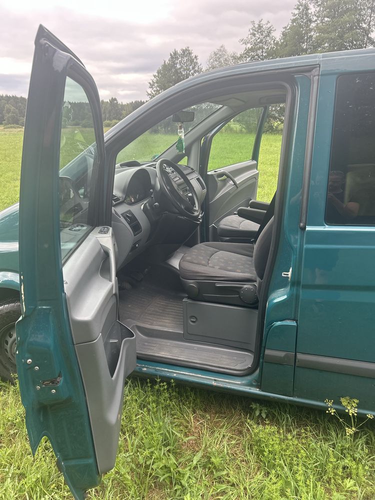 Vito Mercedes 9 osobowe