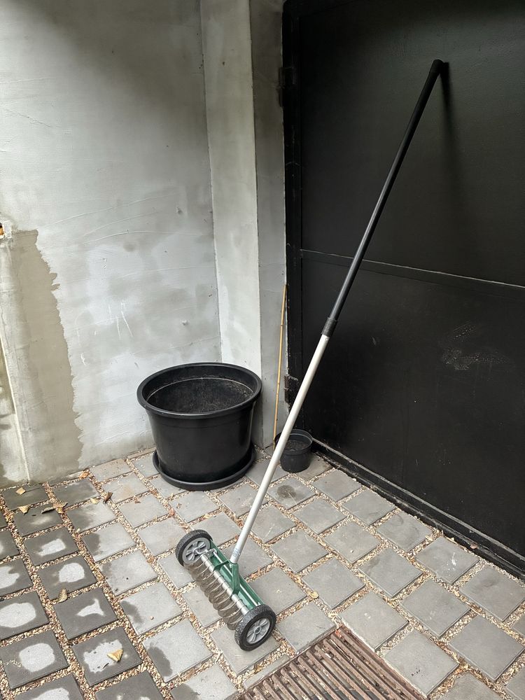 Wertykulator ręczny na kołach Parkside