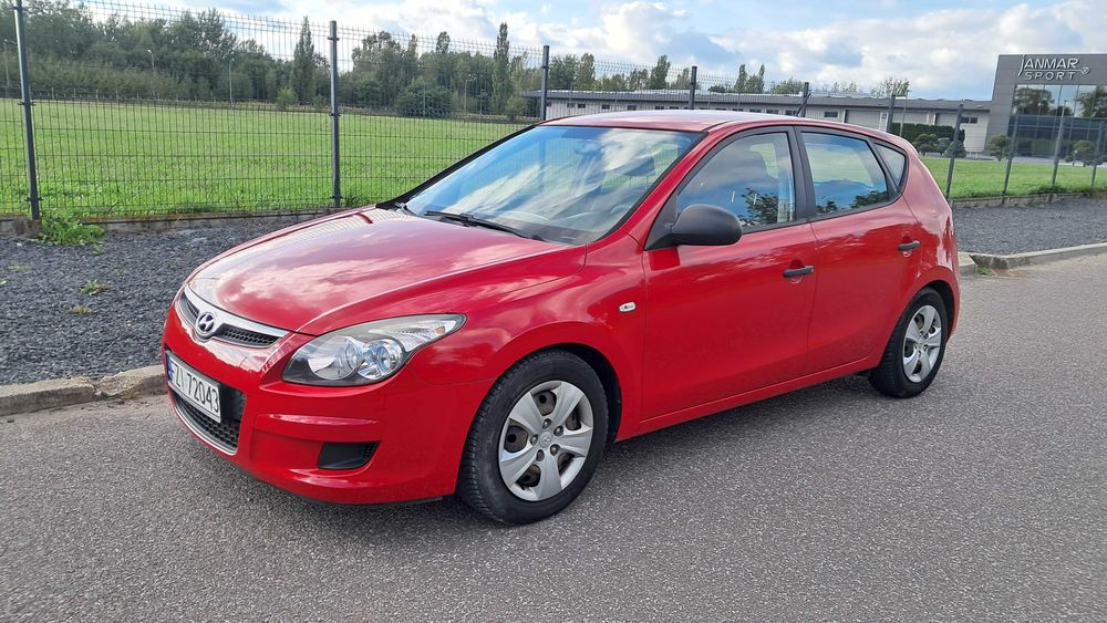 Hyundai i30 1.6 CRDi 90 KM 2009r Klima 1wł w PL  Ładny Sprawny