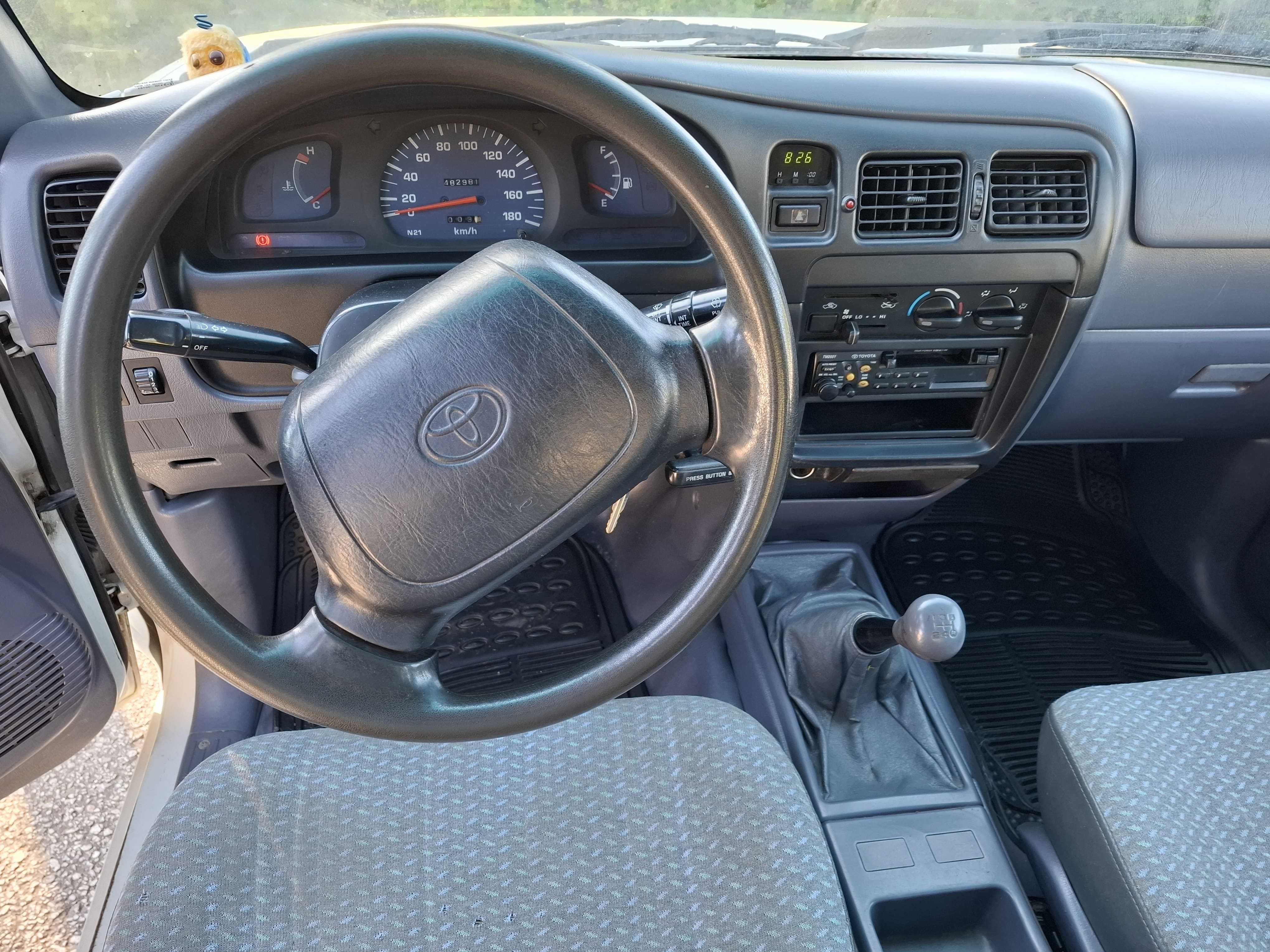 Toyota Hilux 2.4D Cab. Dupla Nacional