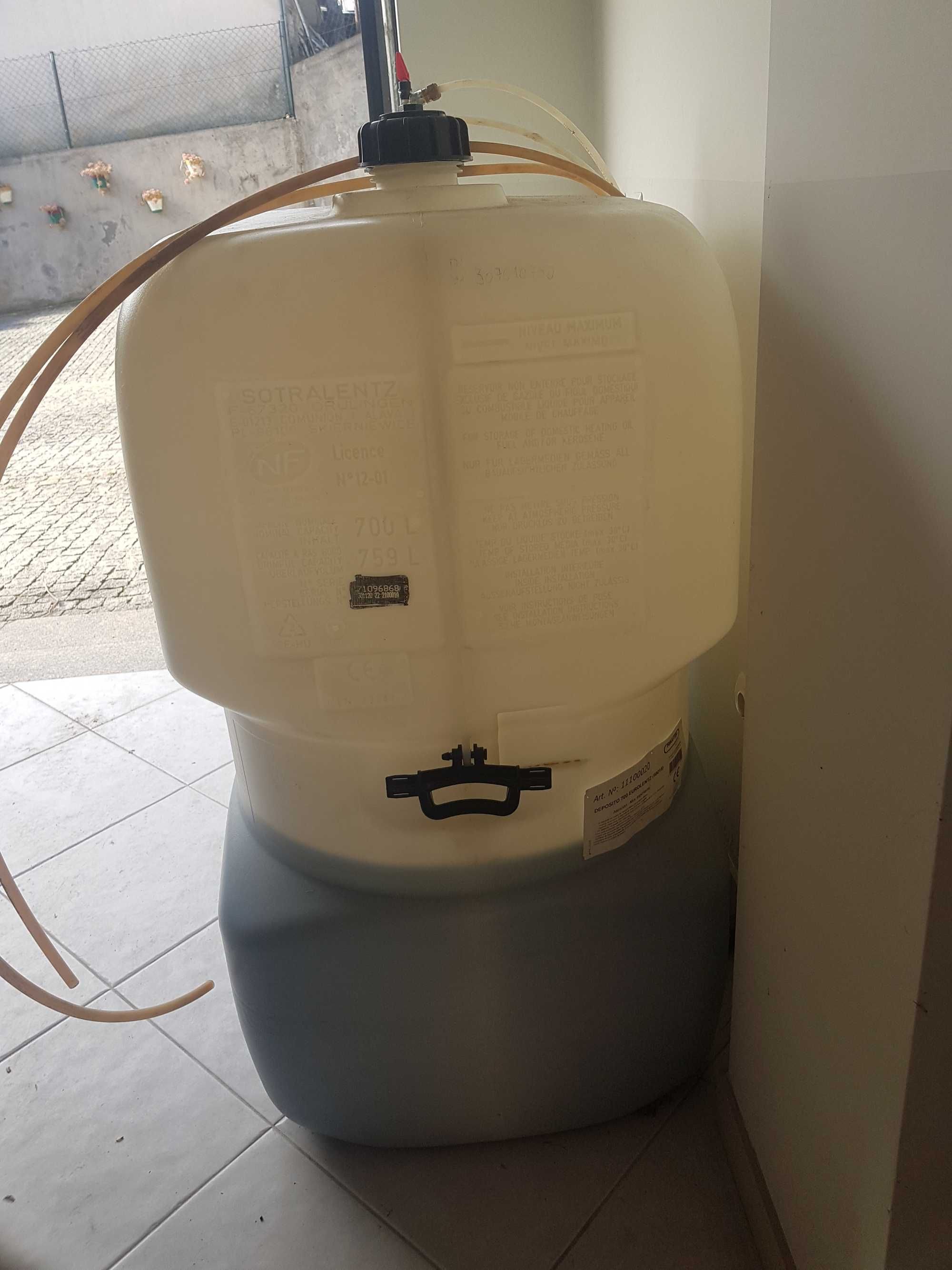 Deposito  com Gasóleo Aquecimento