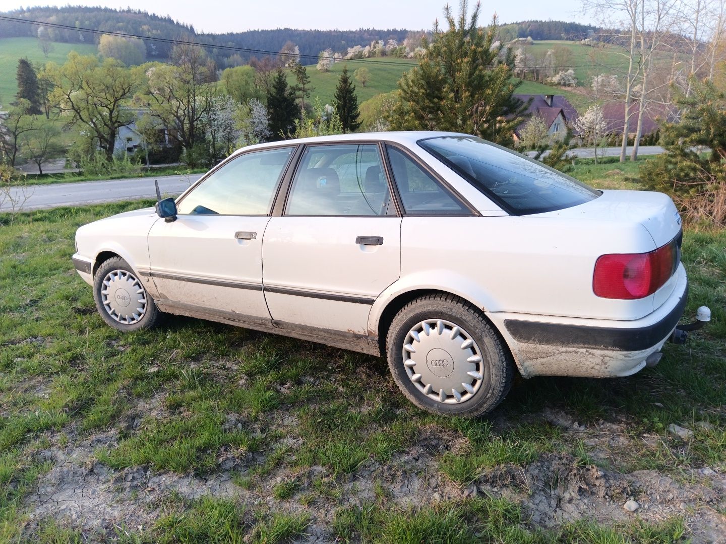 Audi 80 B4 sedan