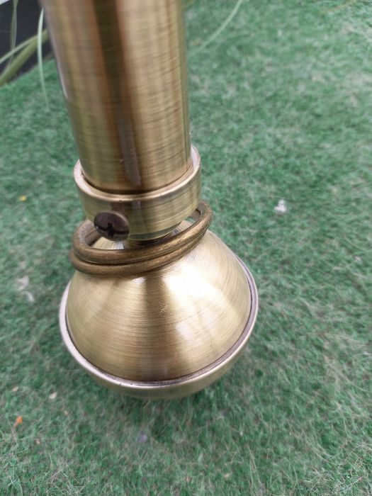 Nowy i używany -  KARNISZ w kolorze:  czarny i brudny złoty