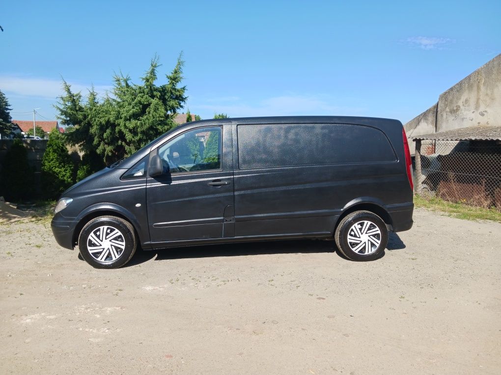 Mercedes Vito 2004r Automat Klima Hak Dobry Stan