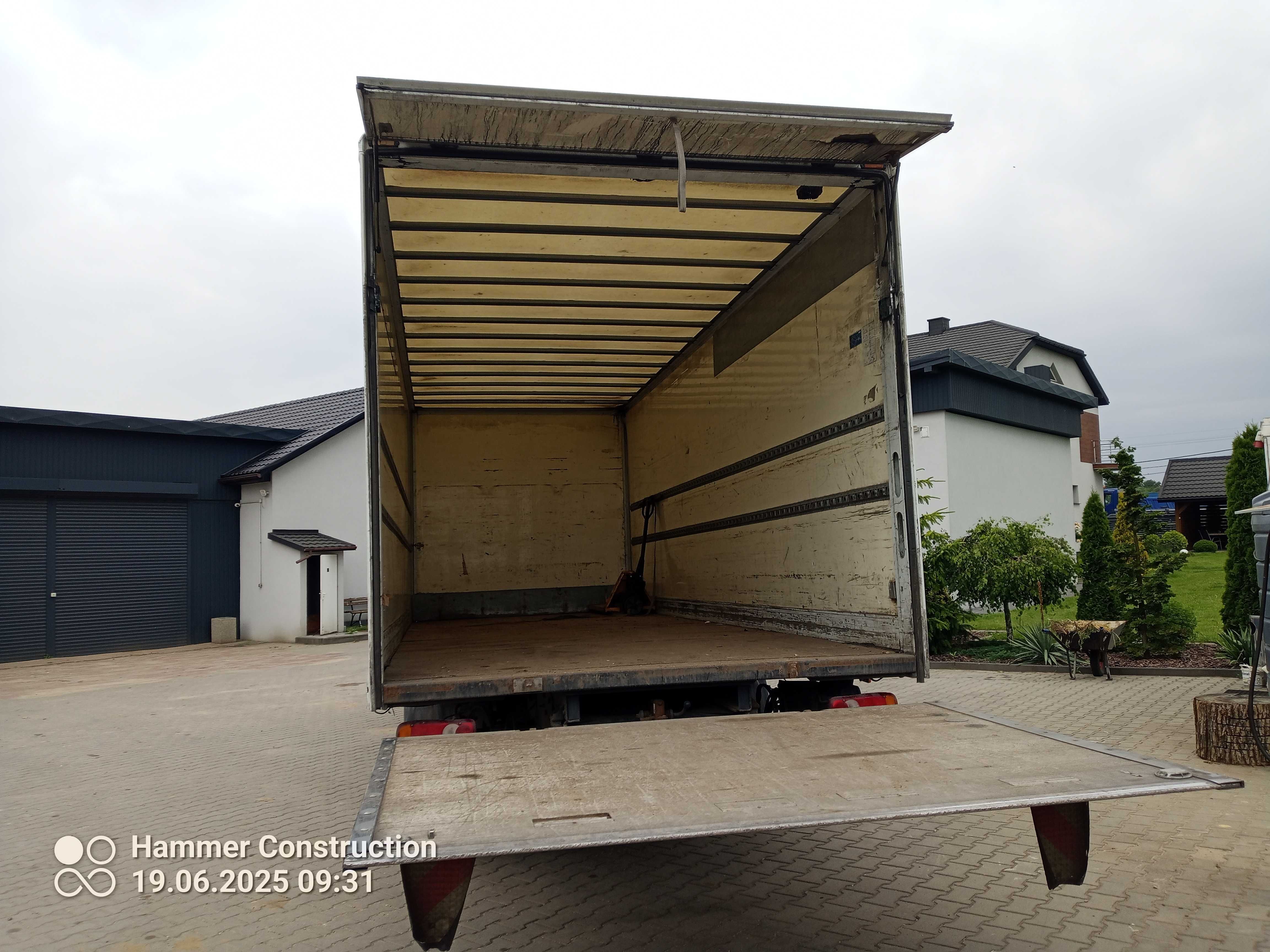 Sprzedam  Renault Midlum 220.11 Kontener Winda adr