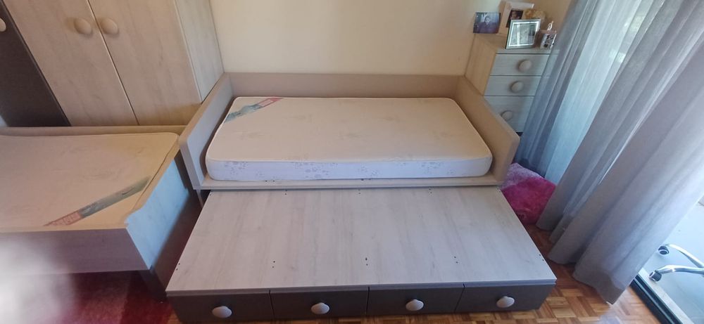 Camas individuais  solteiro