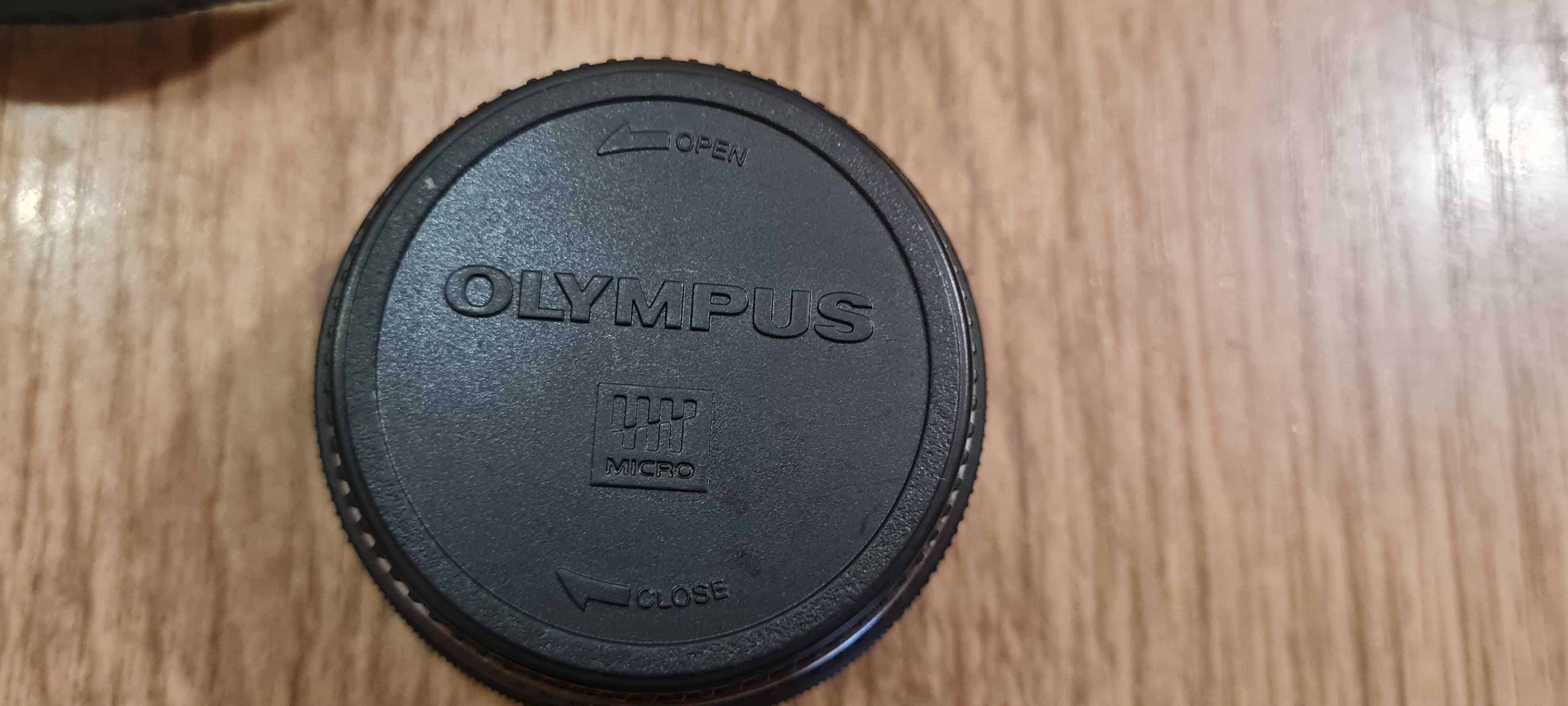 Aparat Olympus E-PL8
