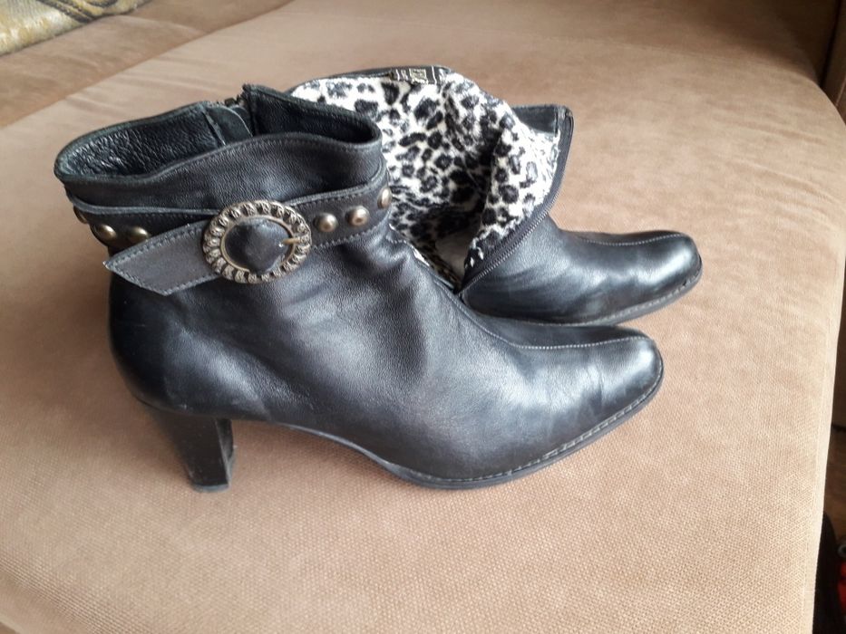 Ботильйони, напівчобітки жіночі,41 розмір.